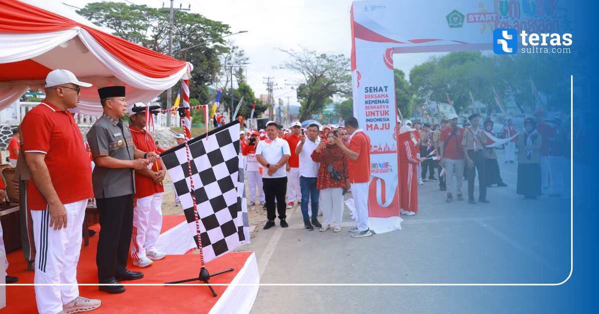 Bendera 81 Meter Dibentangkan 180 Pelajar MTs di Fun Walk HUT RI ke-81 Kendari, Gubernur Sultra Andi Sumangerukka Hadir