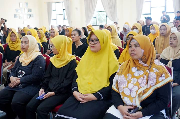 100 Warga Kota Tangerang Ikuti Pelatihan Tata Boga di SMKN 3, Pemkot Siapkan Modal Usaha