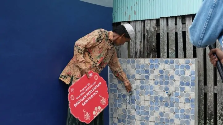 Telkomsel Bangun Fasilitas MCK dan Air Bersih di Dusun Parasengan Beru Maros, Warga Dapat Akses Sanitasi Layak