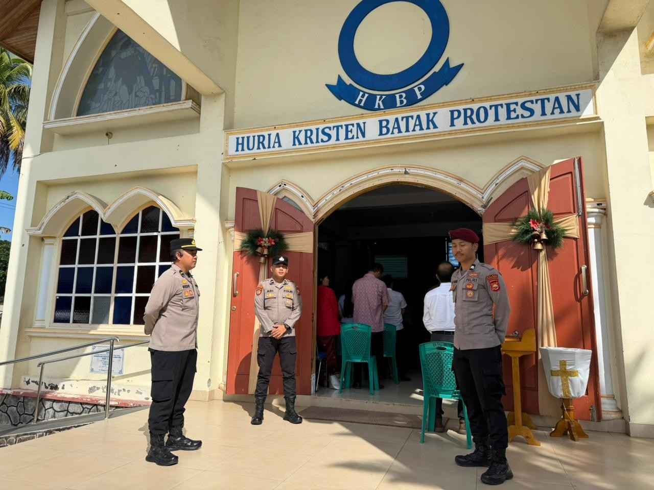 Polres Rejang Lebong Terjunkan 60 Personel untuk Amankan Ibadah Kenaikan Isa Almasih di Sejumlah Gereja