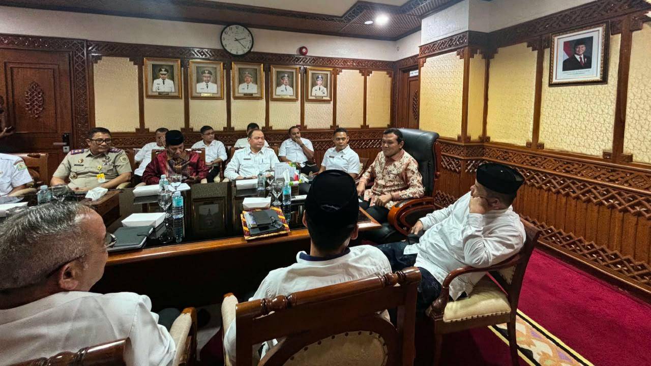 Wagub Aceh Fadhlullah Dorong Pokja Khusus Ekonomi dalam Desk Koordinasi Aceh di Kemenko Polkam