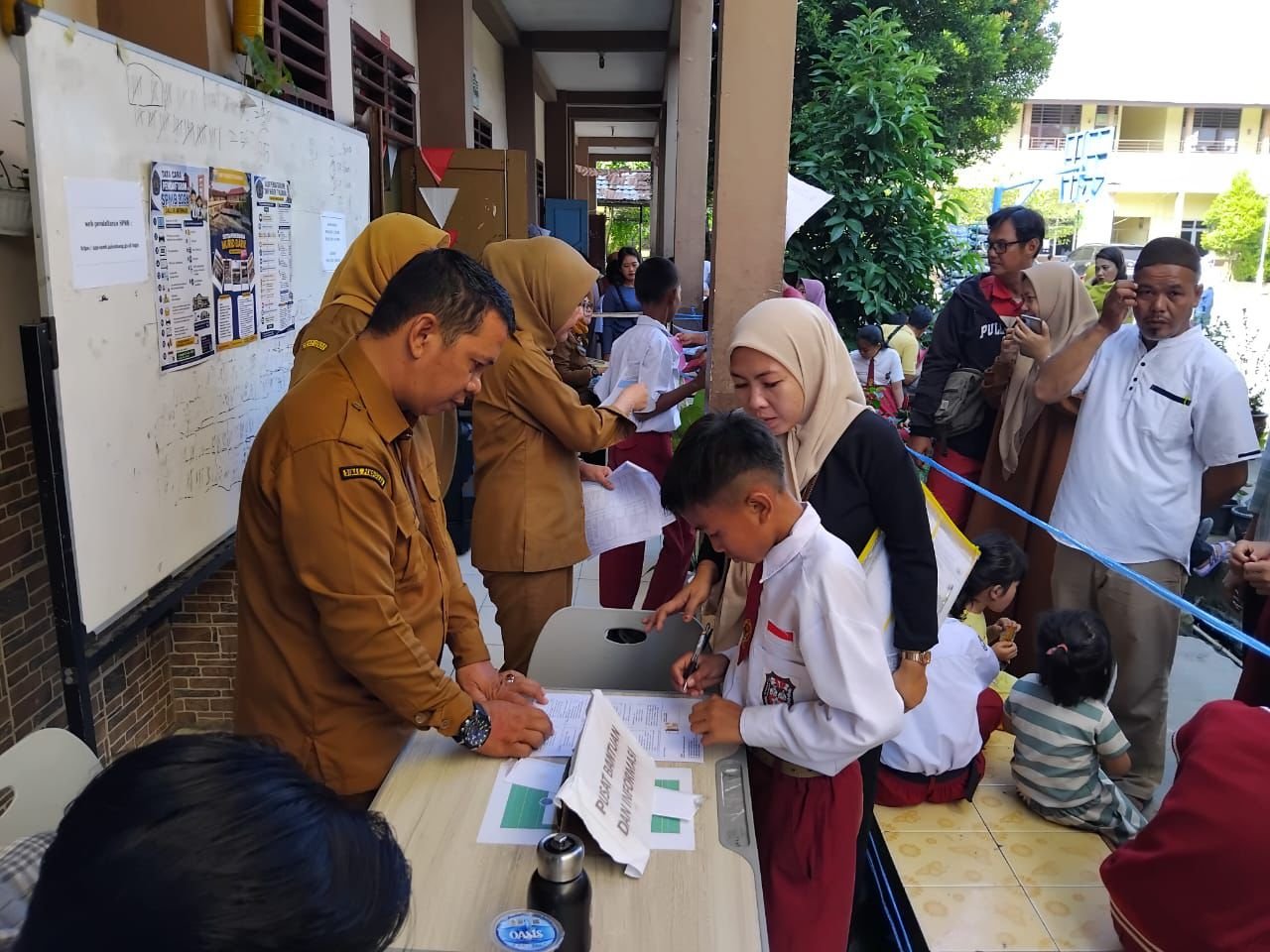 Animo Masyarakat Mendaftar ke SMP N 7 Palembang Meningkat, 273 Calon Siswa Berebut Kursi Jalur Domisili