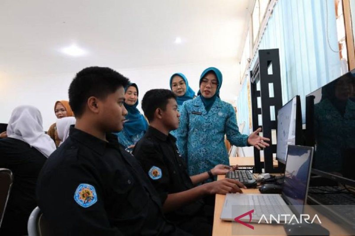 PKK Mengajar di Banten Targetkan Sekolah Jadi Ruang Ramah Anak, SMKN 1 Kota Tangerang Jadi Lokasi Perdana