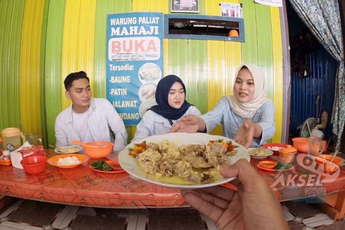 OTW Aksel Bank Kalsel Jelajah Tabalong, Cicipi Paliat hingga Kacang Sate Buatan Tangan