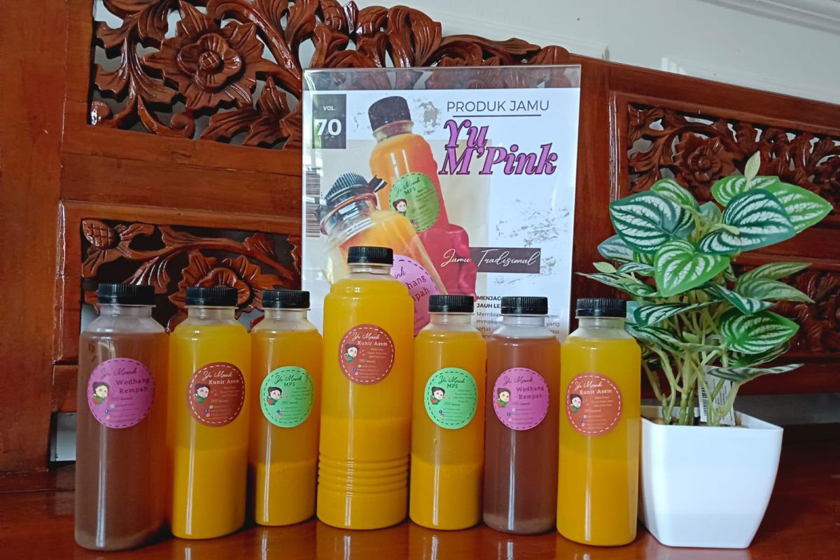 Yu Mpink Jamu: Cerita ASN Bengkayang yang Sulap Dapur Jadi Usaha Jamu Tradisional, Kini Punya Pelanggan Tetap dari Luar Daerah