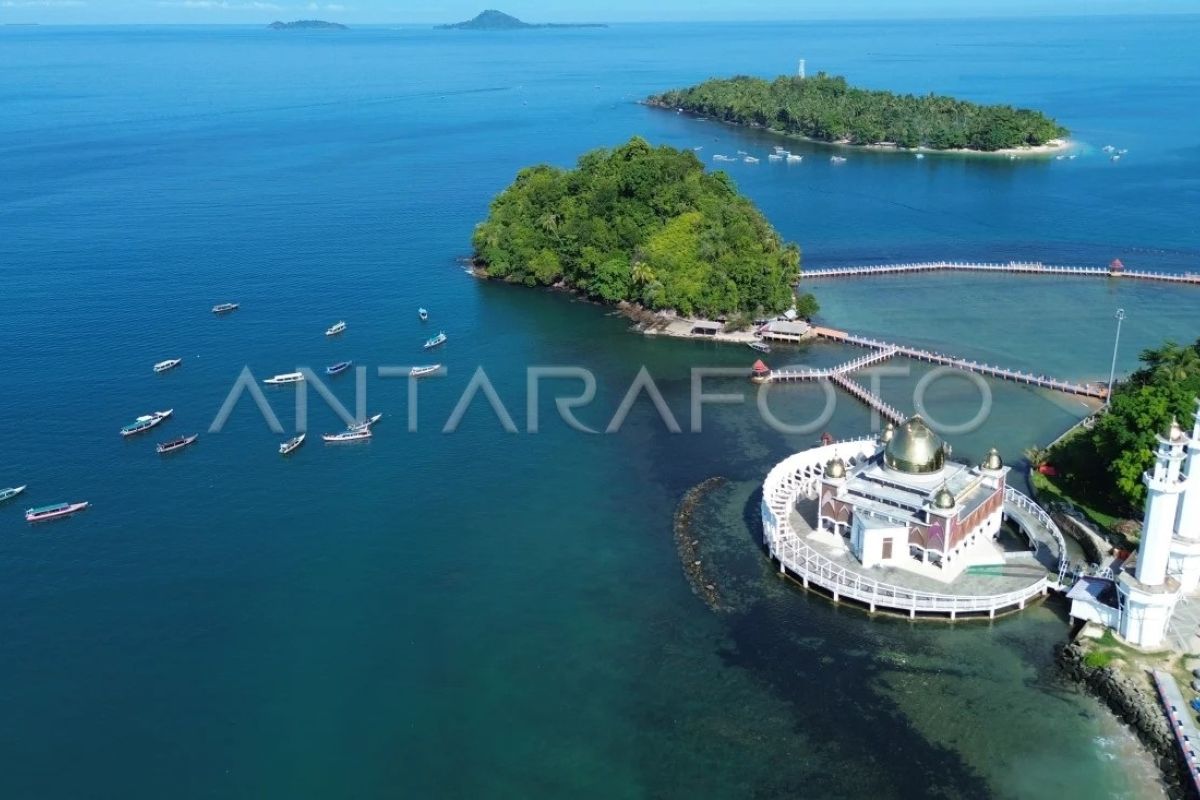 Pemkab Pesisir Selatan Resmi Tetapkan Tarif Rp21 Ribu Antar-Jemput ke Pulau Cingkuak, Termasuk Asuransi