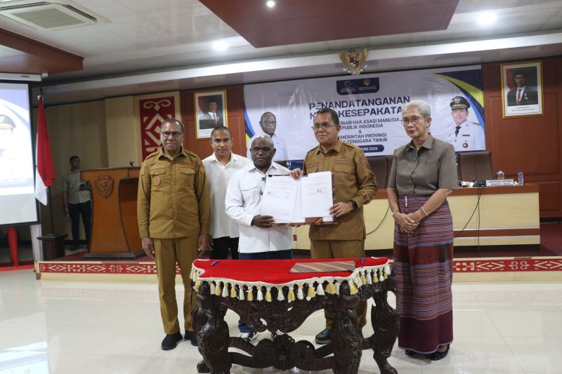 Gubernur NTT Melki Laka Lena Teken MoU dengan Kementerian HAM, Targetkan Desa Sadar HAM dan Kampung Rekonsiliasi