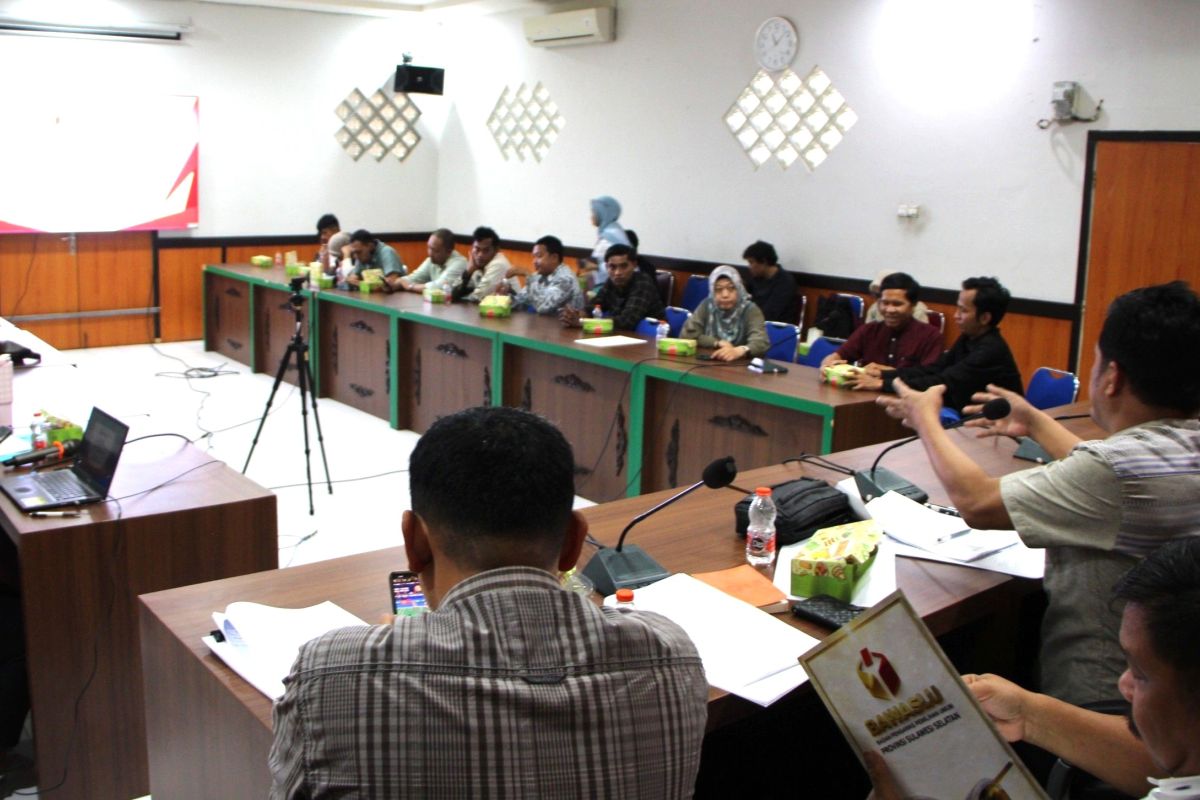 Bawaslu Sulsel Uji Publik 23 Standar Pelayanan Pemilu, Penanganan Pelanggaran Jadi Prioritas