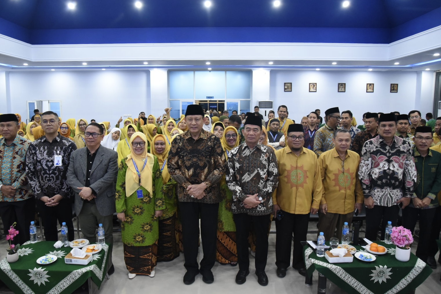 Gubernur Gorontalo Gusnar Ismail Ajak Muhammadiyah Bantu Tekan 25.000 Anak Tak Sekolah dan Wujudkan Embarkasi Haji 2028