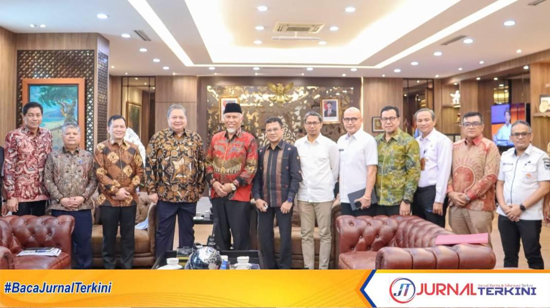 Gubernur Sumbar Mahyeldi Dorong Pelabuhan Teluk Tapang Jadi Proyek Strategis Nasional, Tiga Usulan Disampaikan ke Airlangga