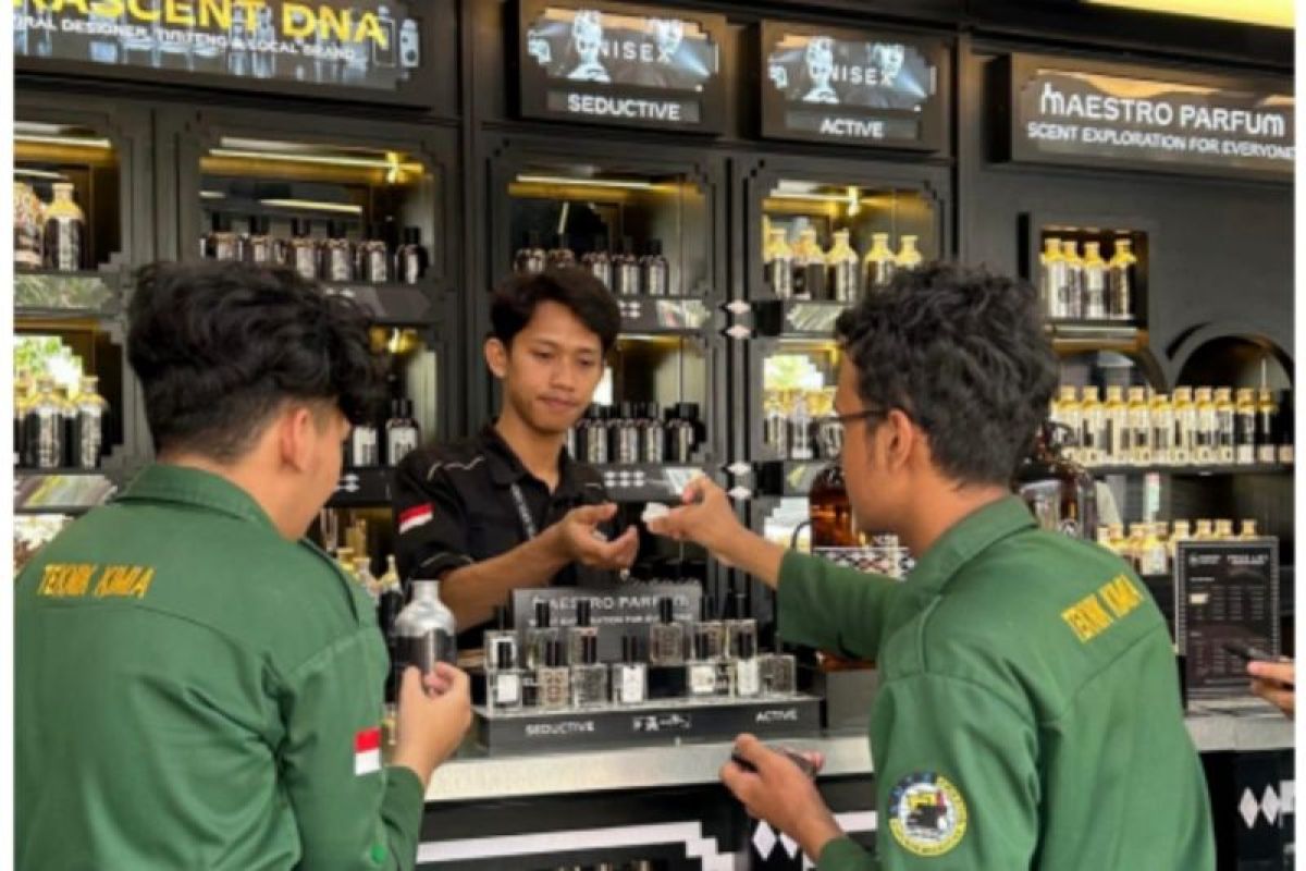 Wangi 5.0: Mahasiswa Yogyakarta Tak Lagi Pilih Satu Aroma, Parfum Jadi Ekspresi Diri Harian