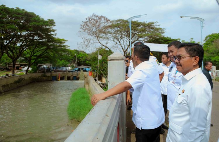 Gubernur Banten dan Wali Kota Tangerang Turun Langsung Tinjau Normalisasi Situ Bulakan, Target Tampung Air Naik Jadi 600.000 Meter Kubik