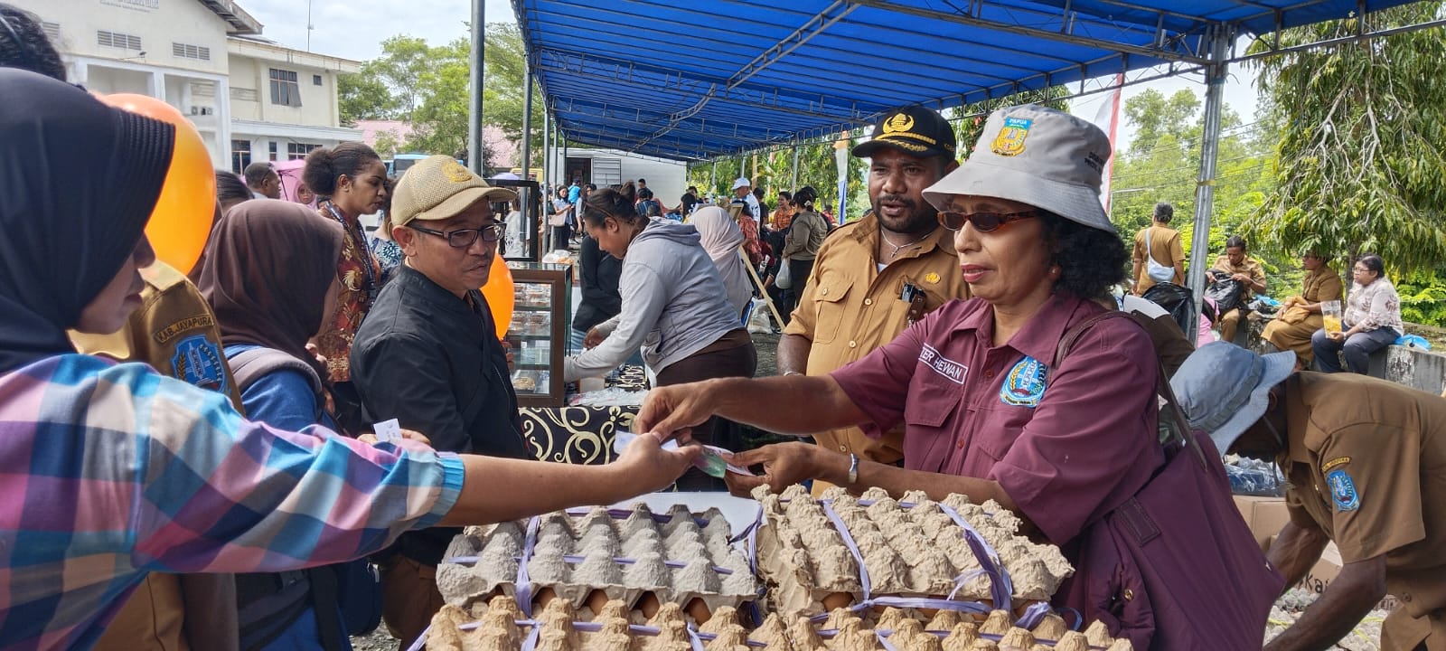 Pemkab Jayapura Gelar 18 Kali Pasar Murah Sepanjang 2025, Subsidi Harga Telur hingga Ayam Capai Rp 10.000