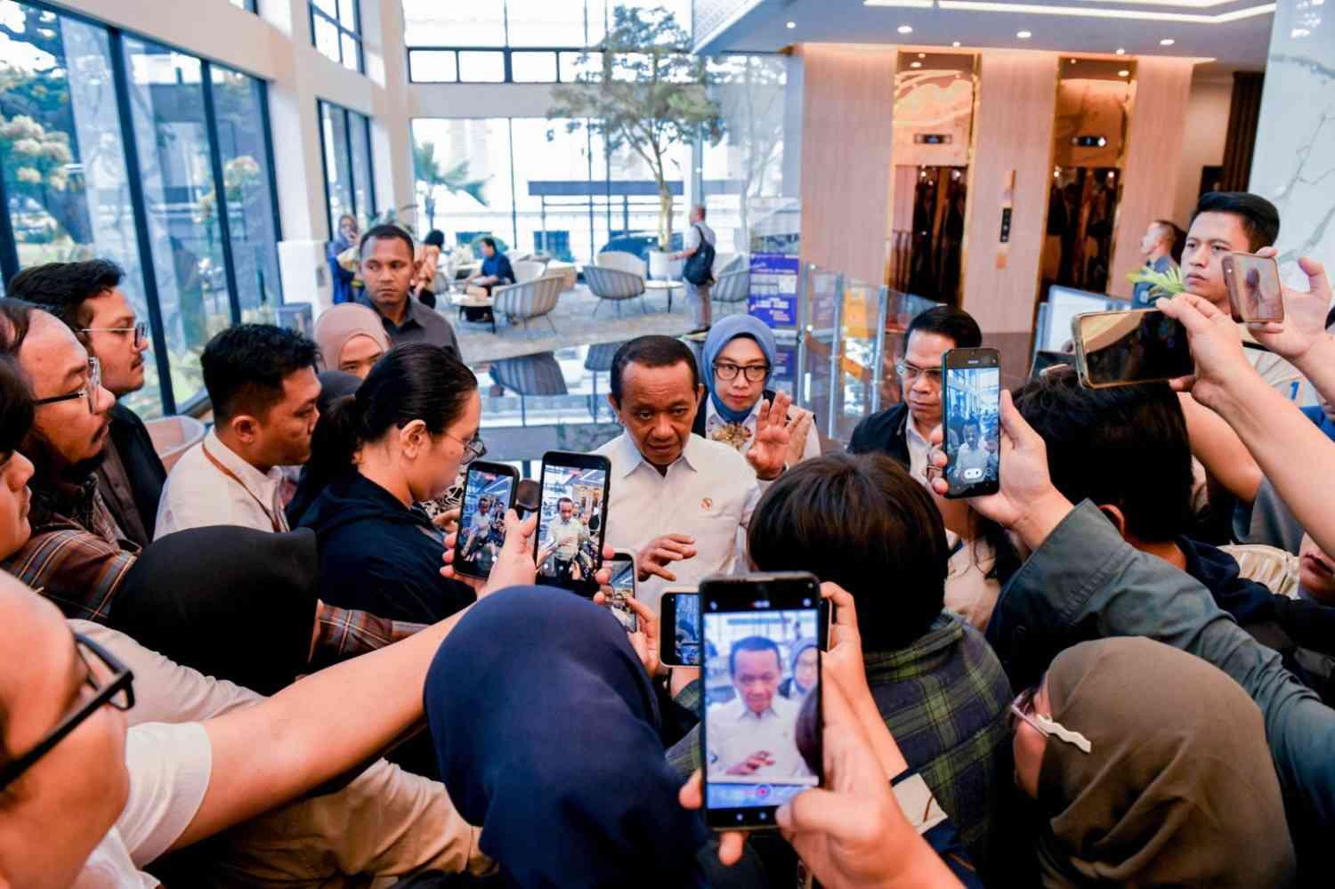PLTS 100 GW Tahap Awal 17 GW Siap Diresmikan di Bali, Ini Target dan Lahan yang Disiapkan