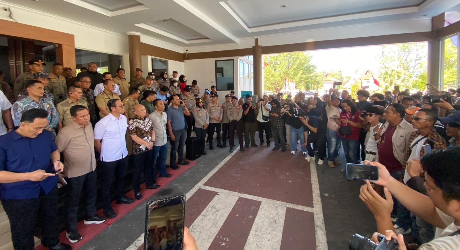 Almaster Desak Satgas Tricakti Angkat Kaki dari Bangka Belitung, 3 Pertanyaan Legalitas Menggantung
