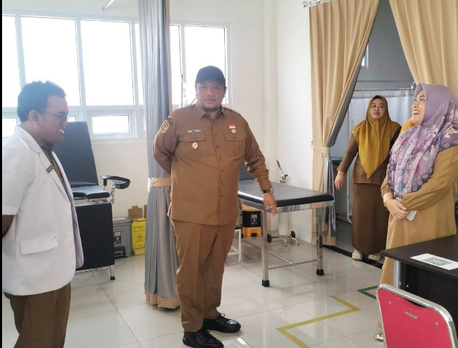 Wawali Bengkulu Ronny PL Tobing Sidak Dua Puskesmas, Tegaskan Larangan Tolak Pasien dan Evaluasi Disiplin Tenaga Kesehatan