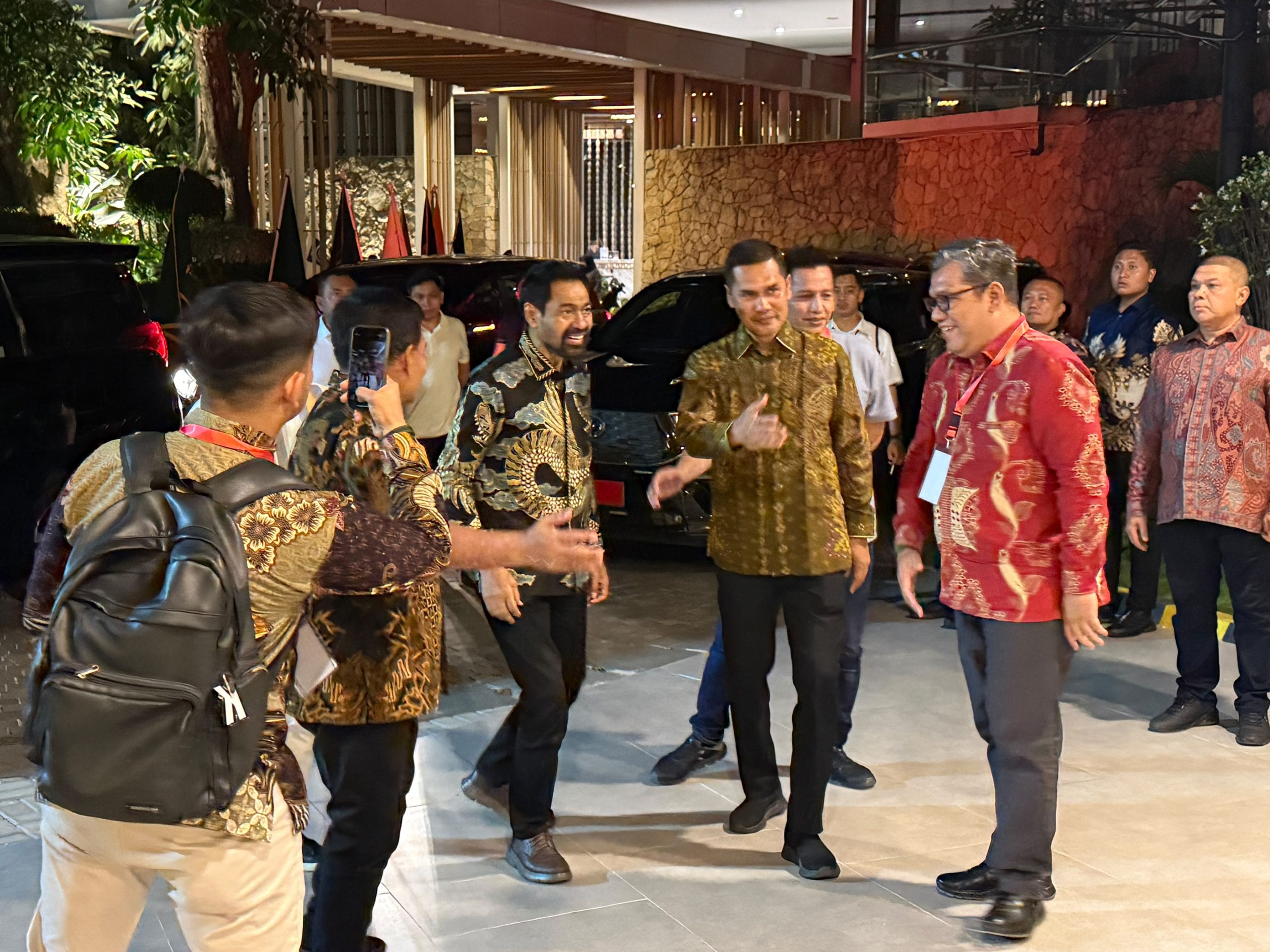 Gubernur Aceh Muzakir Manaf Ikuti Raker APPSI di Lombok Barat, Bahas Sinkronisasi Kebijakan Pusat-Daerah