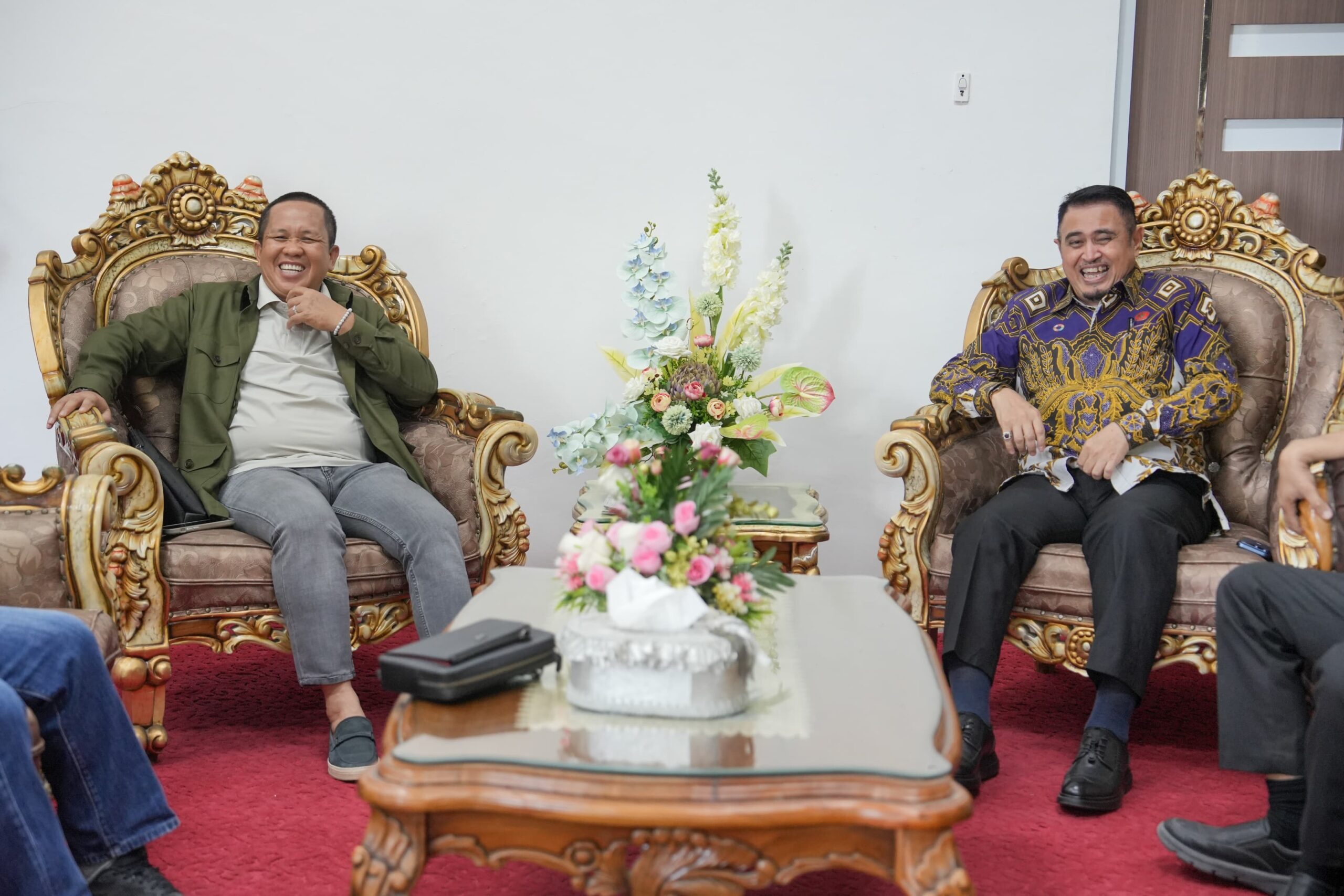 Rektor Untad Ingatkan Mahasiswa Penerima Beasiswa Morowali: Lulus Tepat Waktu, Segera Kembali Mengabdi ke Daerah