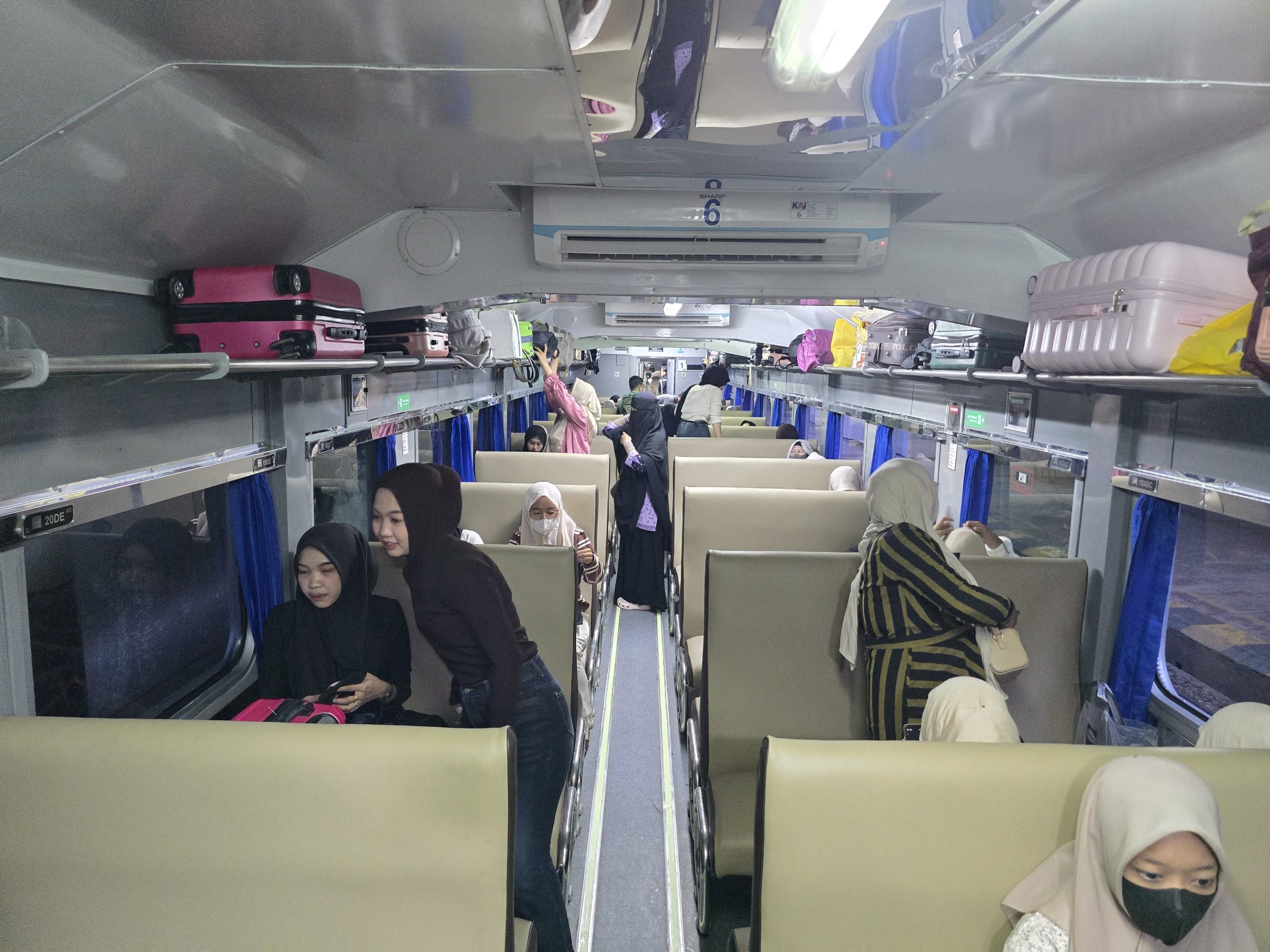 26.144 Pelanggan Padati Kereta Api Sumut saat Libur Waisak dan Hari Lahir Pancasila, KAI Imbau Jaga Etika di Perjalanan