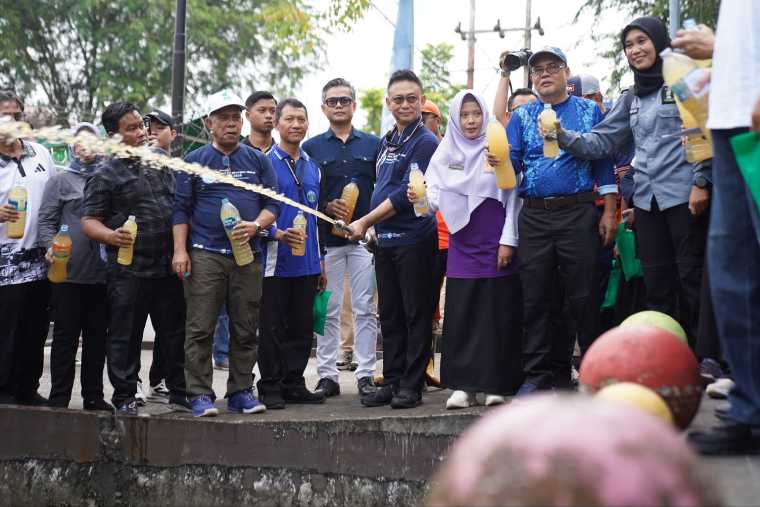Uji Lab Buktikan Eco Enzyme Tingkatkan Kualitas Air Parit di Pontianak hingga 50 Persen, Wali Kota Libatkan Pelajar