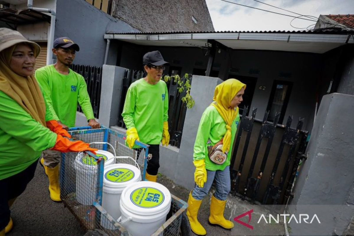 Kapasitas TPPAS Sarimukti Diperkirakan Tersisa Setahun, Anggota DPRD Jabar Minta Pemda Perkuat Pemilahan Sampah dari Rumah