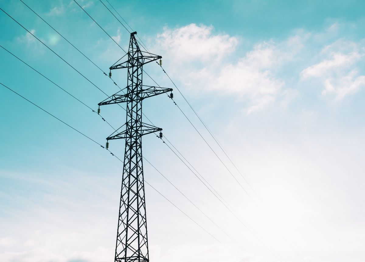 PLN Pastikan Sistem Kelistrikan Sumatera Barat Pulih 100 Persen Usai Defisit Daya 29,5 MW pada Minggu Pagi