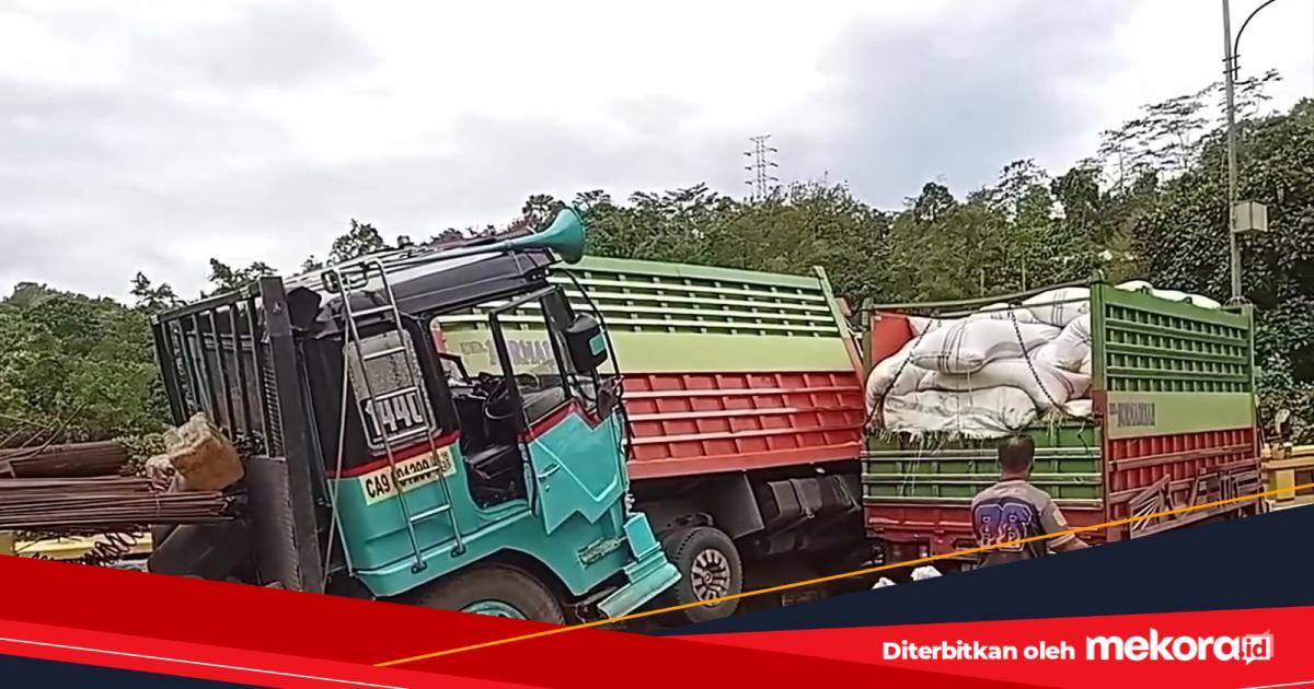 Rem Blong Truk Tronton di Jembatan Bolong Mamuju, Tiga Kendaraan Besar Ringsek Akibat Kecelakaan Beruntun