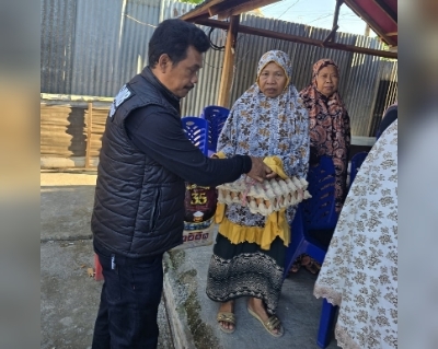 Satreskrim Polres Sidrap Bagikan Sembako ke Warga Kurang Mampu di Majjelling, Bukan Sekadar Jaga Keamanan