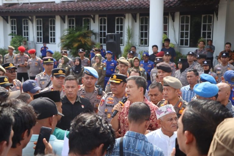Bupati Bangka Feri Insani Targetkan Plasma PT GML untuk 8 Desa Tuntas dalam 3 Bulan