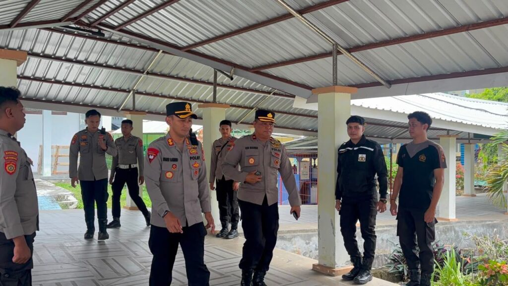 Polres Tual Gelar Donor Darah Sambut Hari Bhayangkara ke-80, Target 100 Kantong Darah untuk Stok PMI