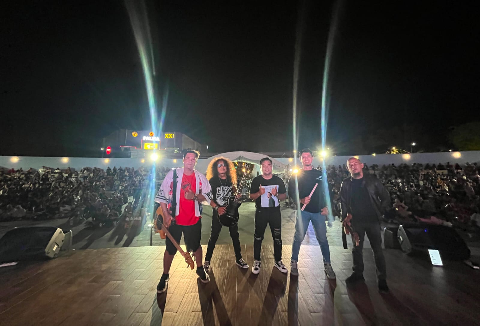 Ngejob Band Debut di Huma Betang Night Palangka Raya, Formasi Lima Personel Siap Rilis Karya Perdana