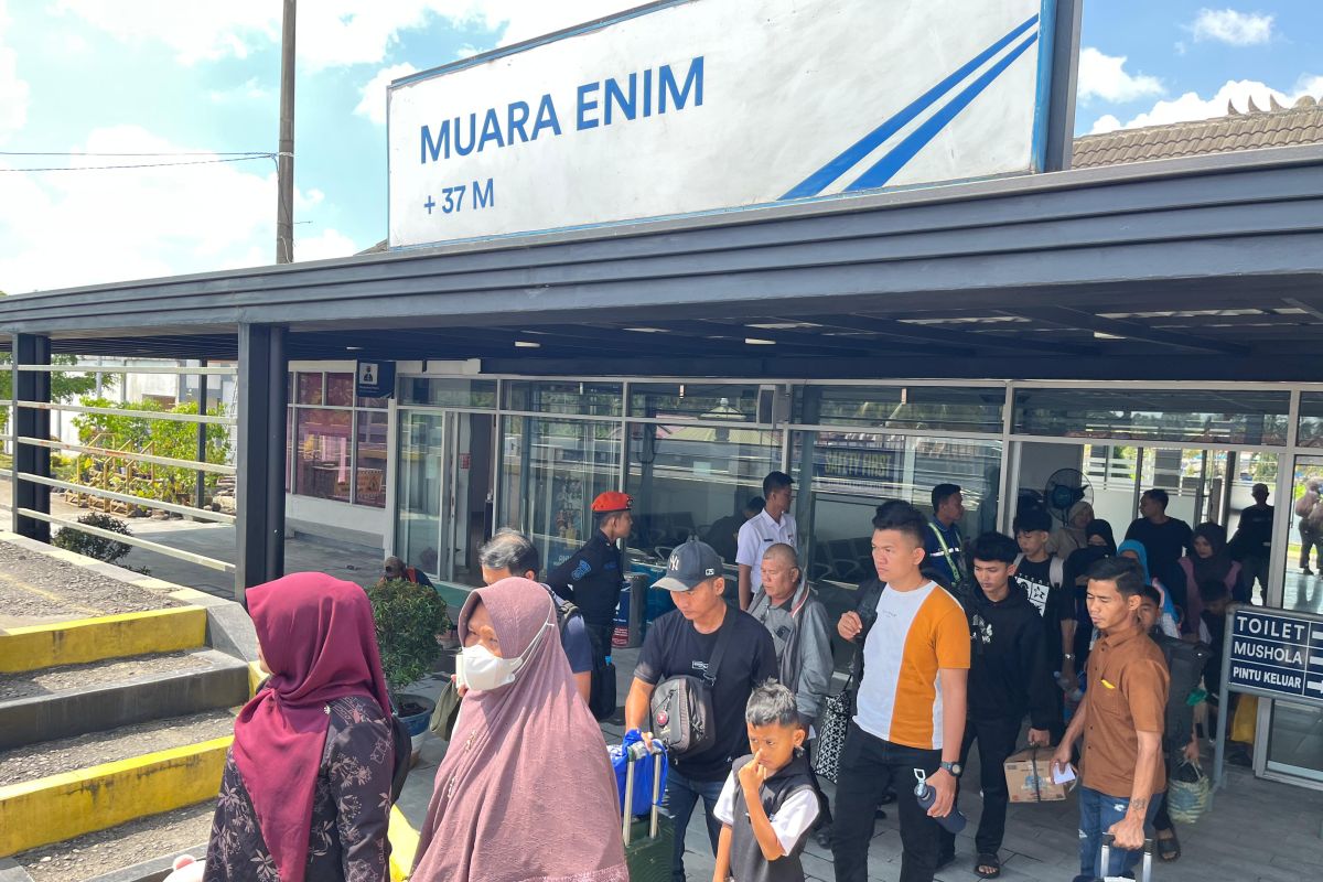 Stasiun Muara Enim Layani 45.408 Penumpang pada Semester I 2026, KAI Catat Rekor Lima Tahun