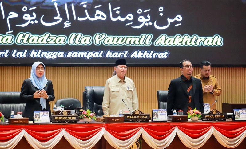 5 Fraksi DPRD Kepri Soroti Target PAD Tak Tercapai dan Serapan Anggaran Rendah di Paripurna LKPJ APBD 2025