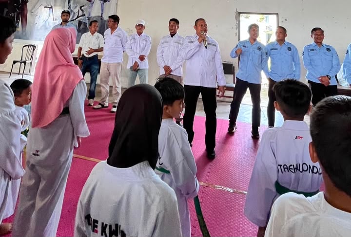 611 Atlet Taekwondo Ikuti Ujian Kenaikan Sabuk Geup 2 di Padang, Ketua Pengkot Tekankan Karakter