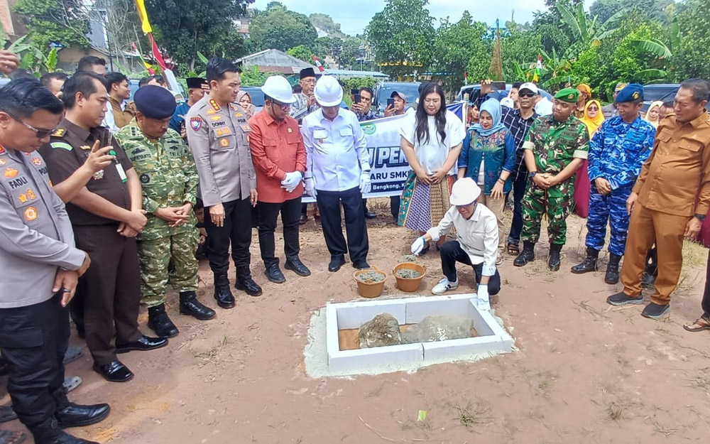 Gubernur Kepri Ansar Ahmad Groundbreaking SMKN 13 Batam, Anggaran Rp8 Miliar untuk Gedung dan Peralatan