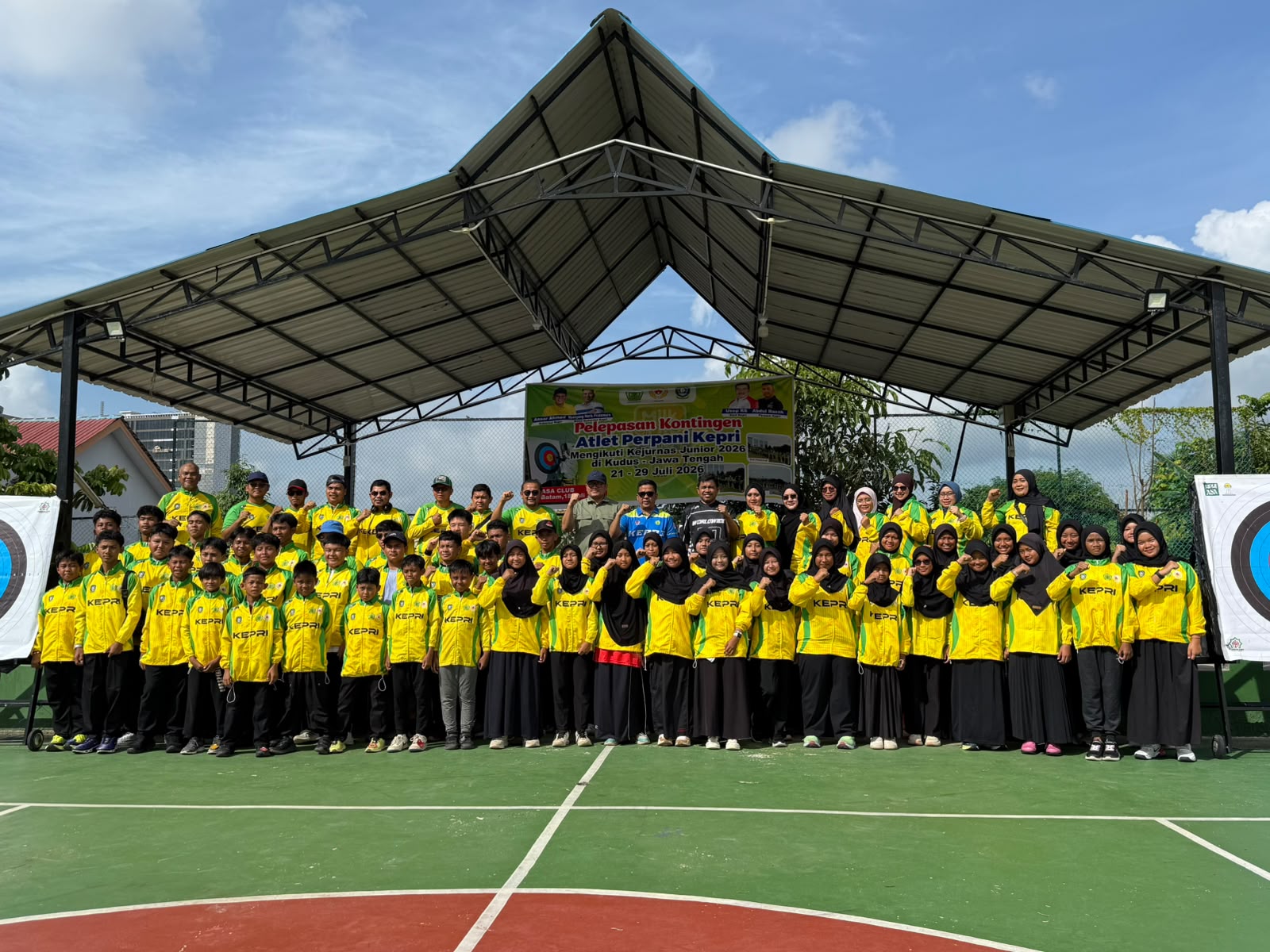 PERPANI Kepri Berangkatkan 75 Kontingen Panahan ke Kejurnas Kudus, Target Tiga Besar Nasional
