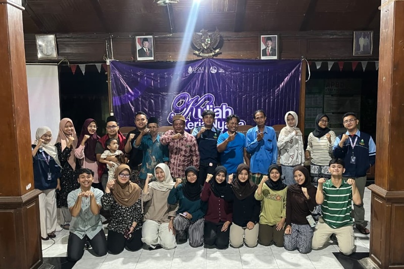 KKN UIN Walisongo Latih 18 Aparatur Desa Kedungori Demak Buat Konten Promosi Wisata, Ini Materinya