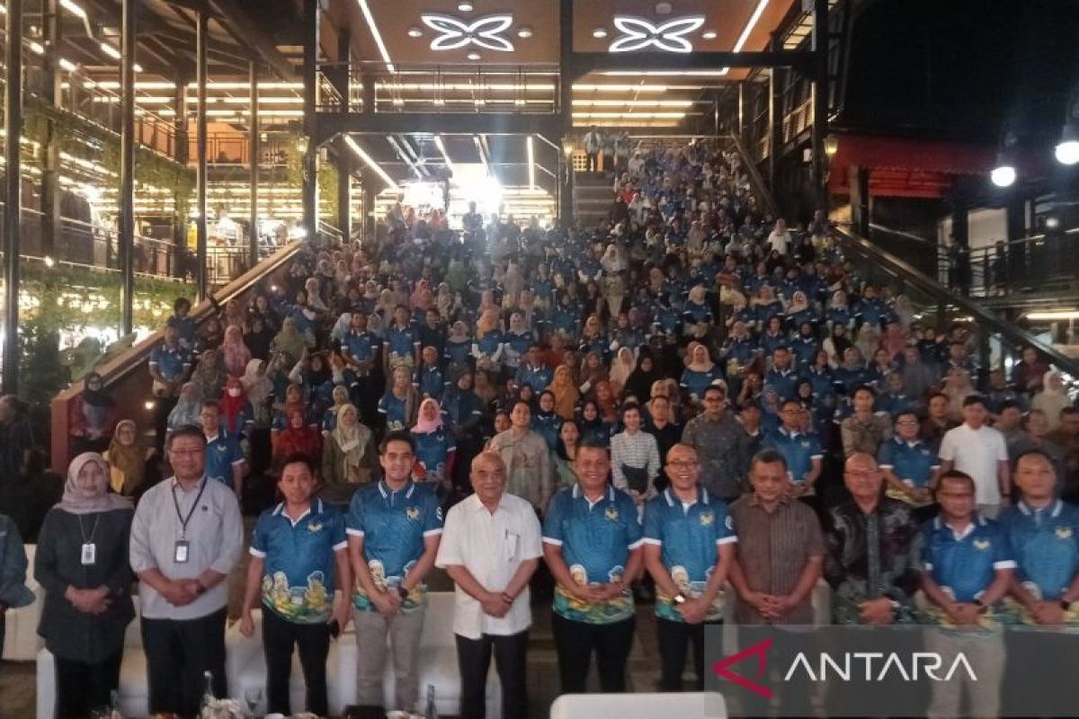 Kementerian UMKM Gandeng Aprindo Bebaskan Biaya Listing untuk Produk UMKM di 500 Ritel Modern, Target Perluasan Pasar