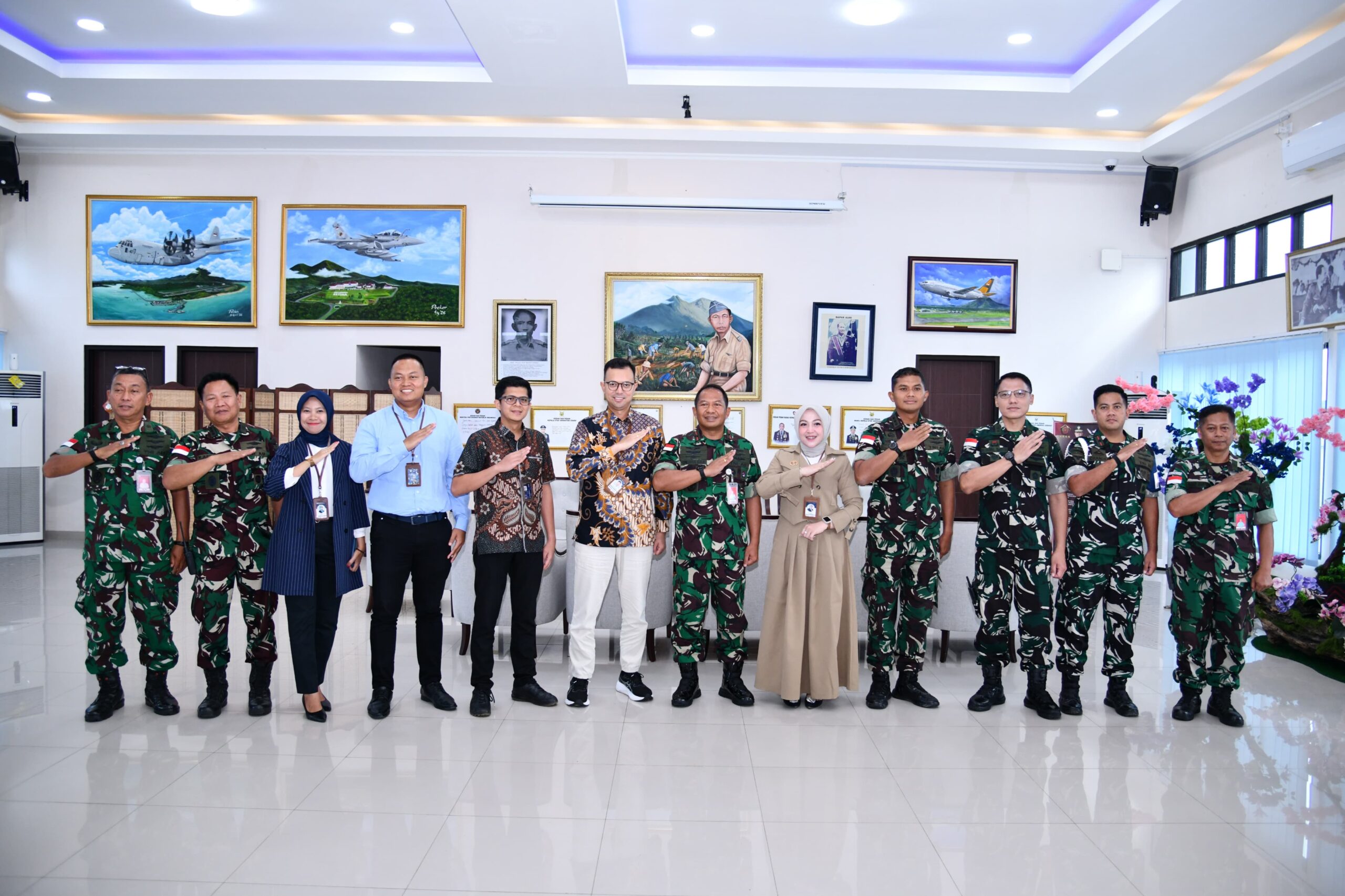 Danlanud Raden Sadjad Natuna Teken Kerja Sama dengan Bank Mandiri, Personel Dapat Layanan Perbankan hingga KPR