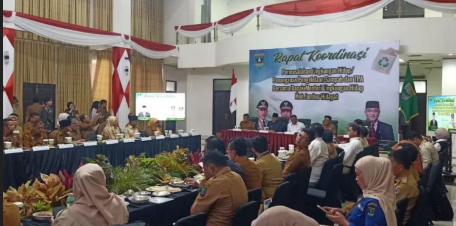 Pemkot Payakumbuh Ikut Rancang Peta Jalan Pengelolaan Sampah demi Target Sumbar Bebas Sampah 2029