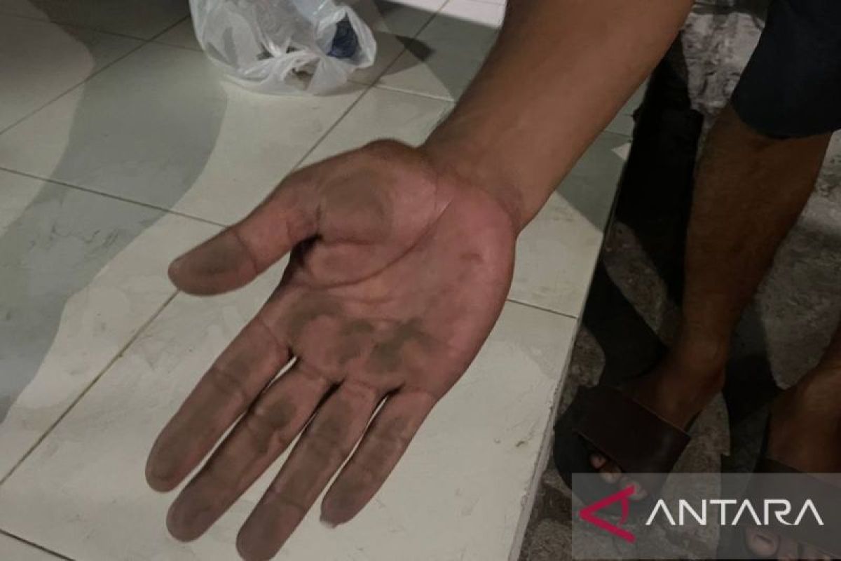 23 Kecamatan di Kabupaten Serang Terdampak Abu Vulkanik Gunung Anak Krakatau, BPBD Bagikan Masker ke Warga