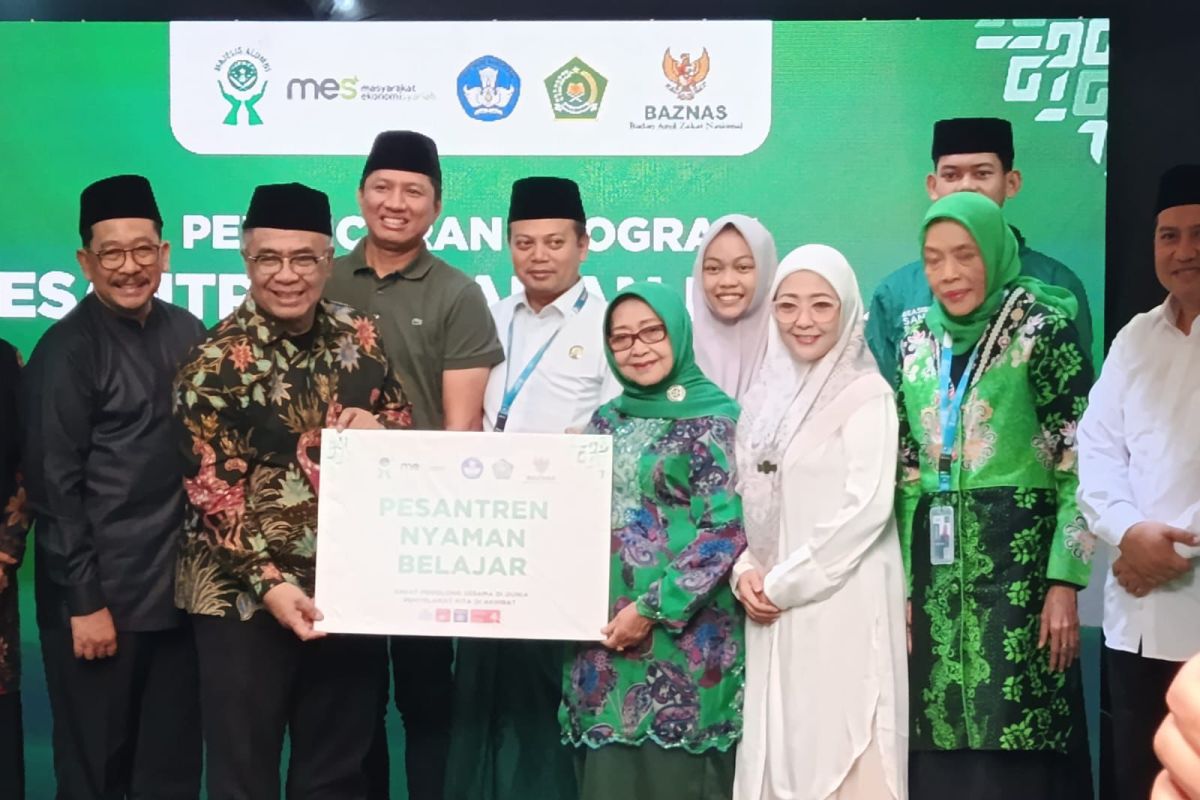 Baznas RI Luncurkan Beasiswa Santri di Muktamar ke-35 NU Jombang, Targetkan Ribuan Penerima dari Keluarga Kurang Mampu