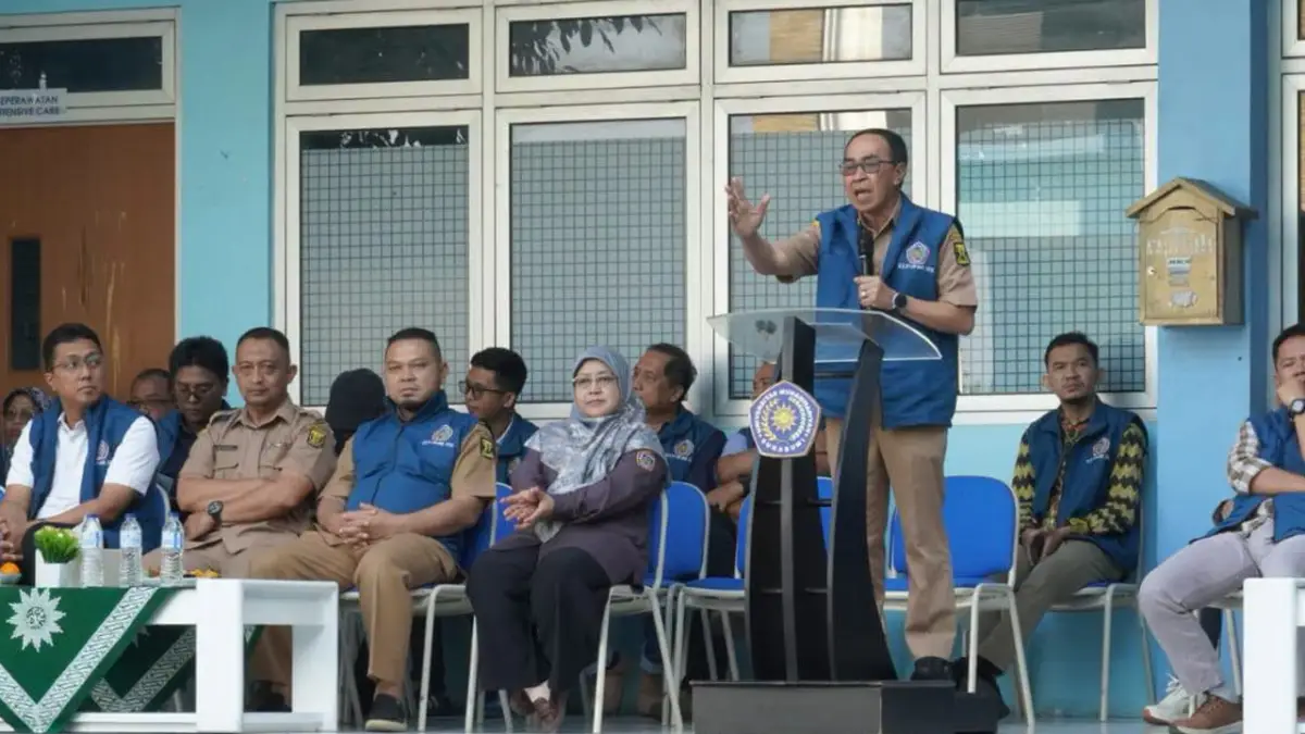 Sekda Sukabumi Ade Suryaman Lepas 720 Mahasiswa KKN UMMI, Tugas Utama: Tangani Sampah dan Stunting di 22 Desa