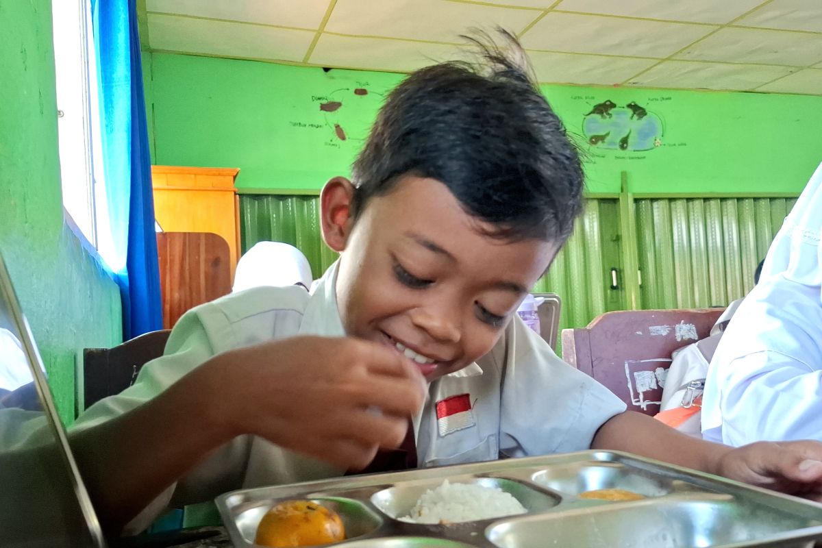 Program Makan Bergizi Gratis di Lampung Tembus 2,82 Juta Penerima hingga Mei 2026, Capai 140 Persen Target