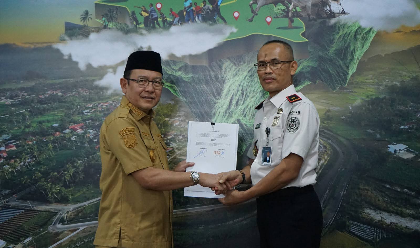 Pemkot Payakumbuh Resmi Hadirkan Layanan Keimigrasian di MPP, Wali Kota Minta Kuota Ditambah