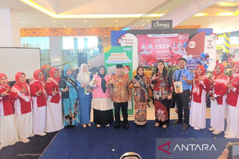Bupati Kotim Buka Gebyar PAUD di Sampit, 510 Anak Ikut Lomba Mewarnai demi Tanam Nasionalisme