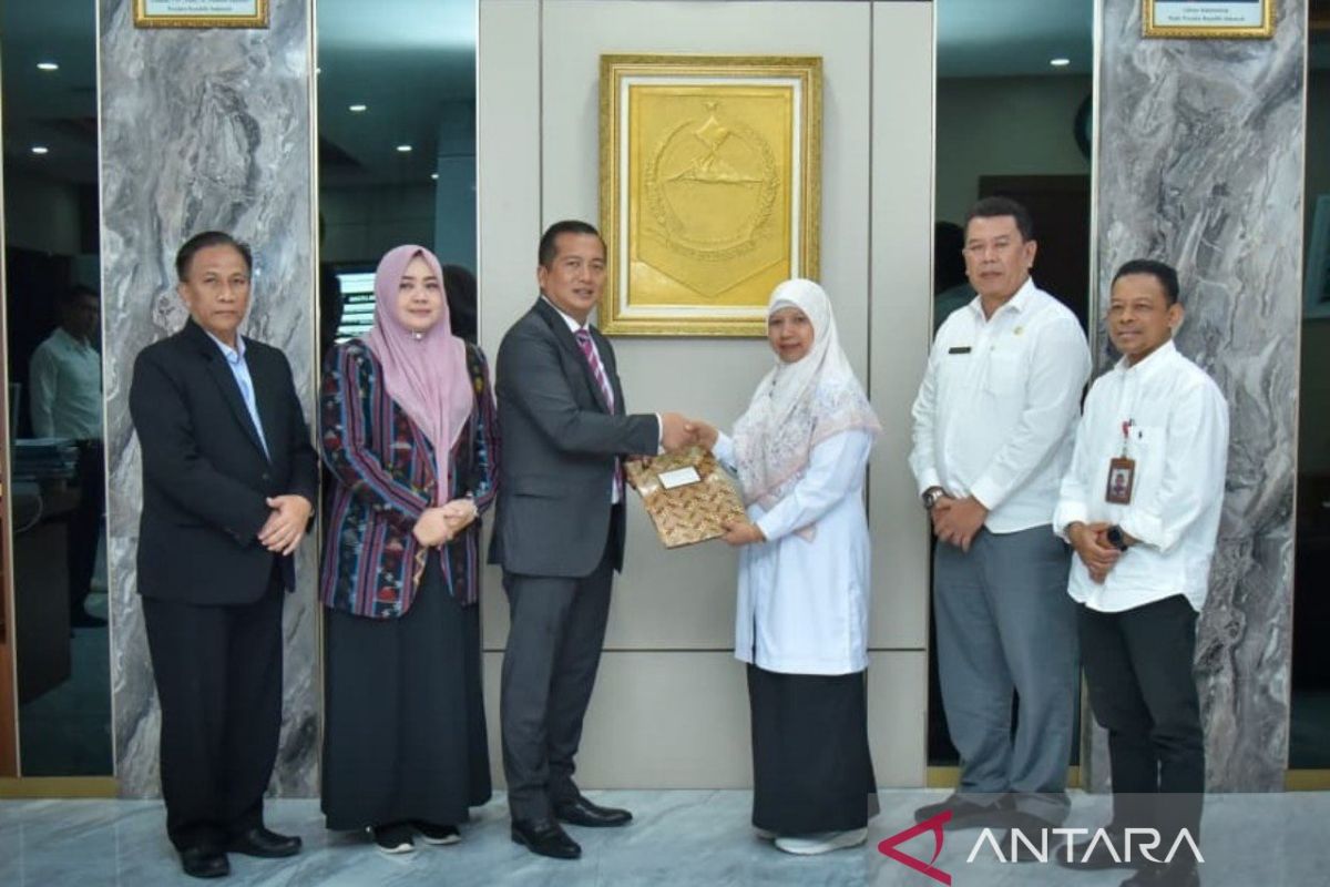 KPK Periksa Plt Bupati Lombok Barat dan 7 Pejabat di Kantor BPKP NTB, Buntut OTT Lalu Ahmad Zaini