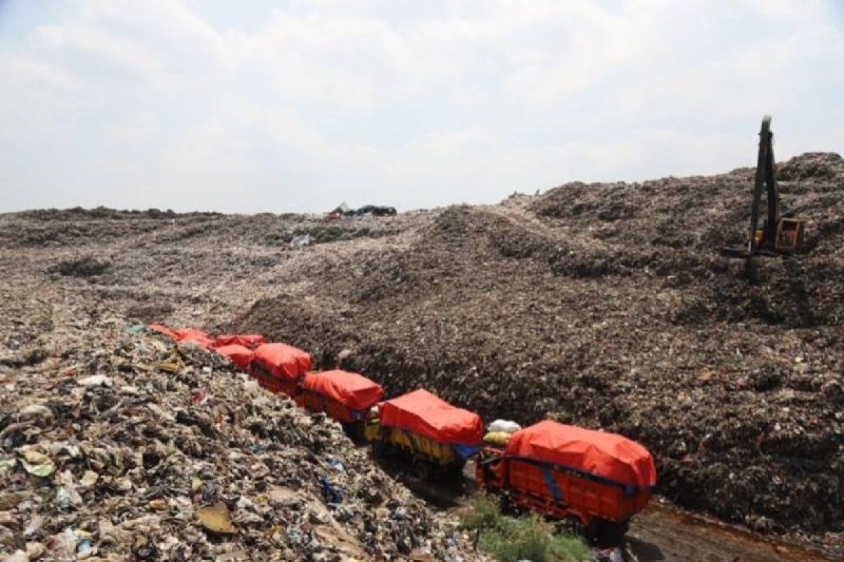 Antisipasi Kebakaran Berulang, Pemkot Tangerang Siagakan Lima Toren Air Raksasa di TPA Rawa Kucing