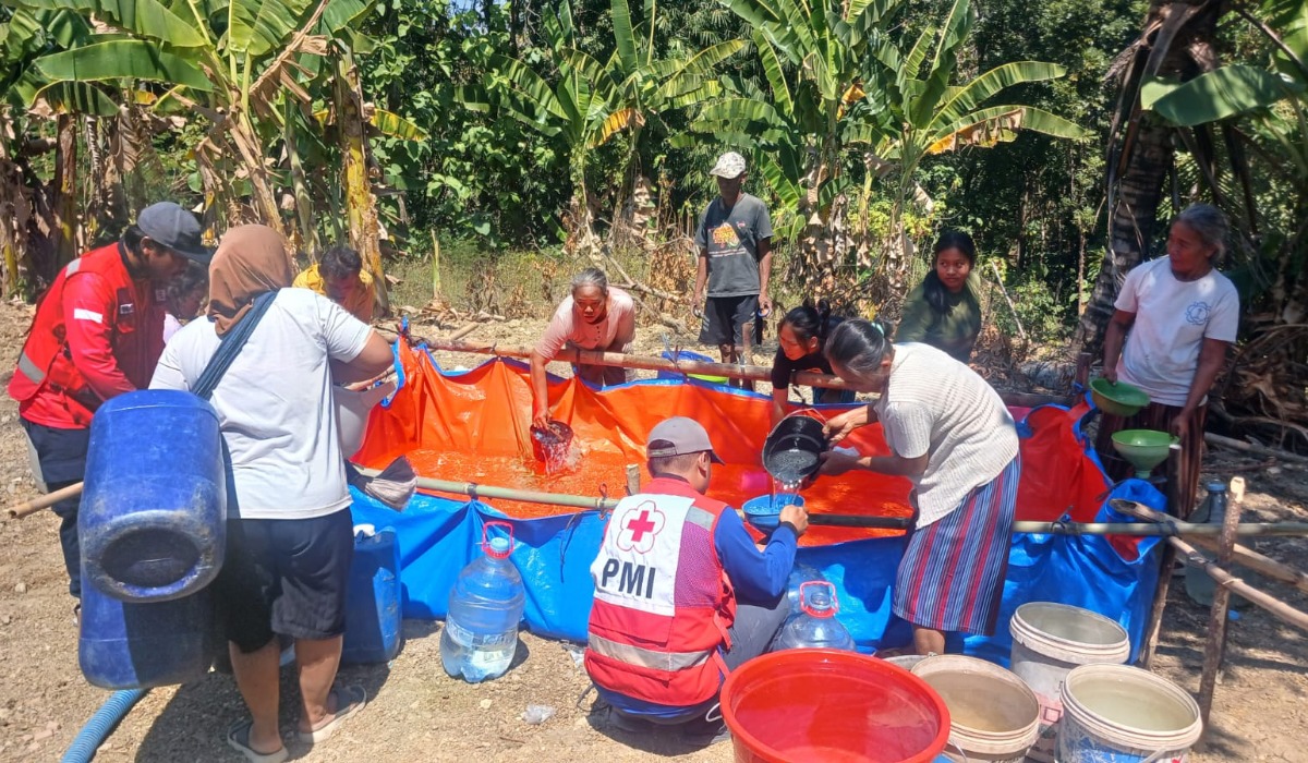 PMI Grobogan Salurkan 145.000 Liter Air Bersih ke 19 Desa, 3.487 Jiwa Terdampak Kekeringan Terbantu