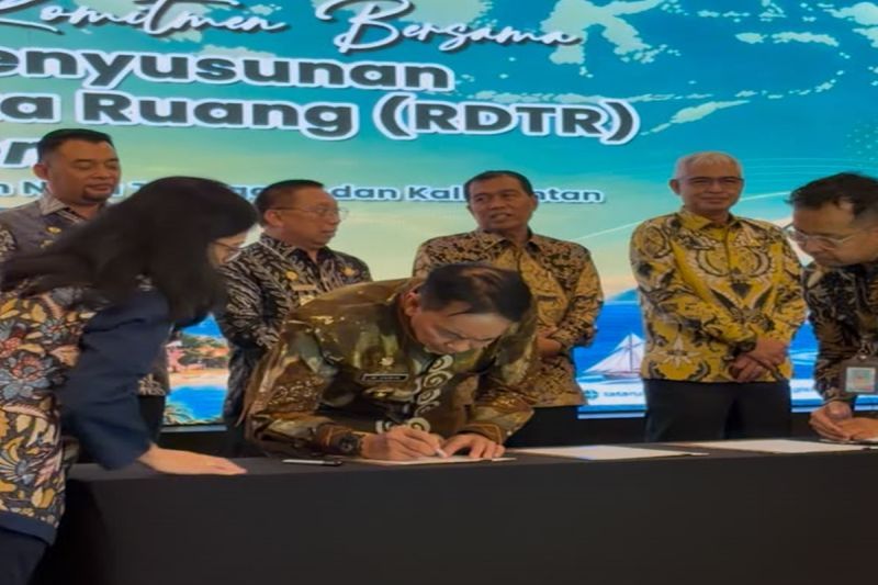 Bupati Barito Timur Teken Berita Acara IPPR RDTR Kawasan Perkotaan Ampah di Kementerian ATR/BPN